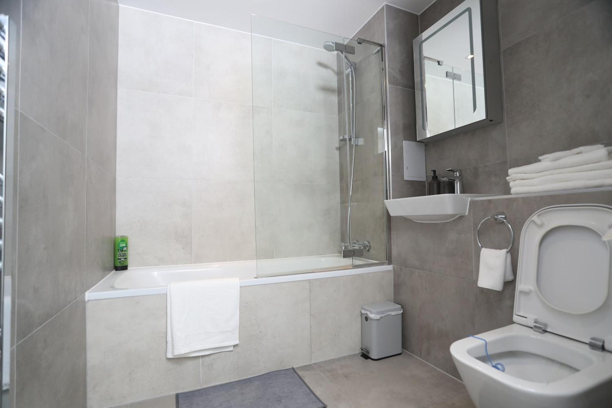 Luxury Apartments In Central Watford Watford  Exterior foto